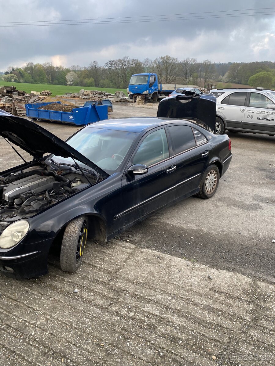 Mercedes w211 2.6 v6 - 2