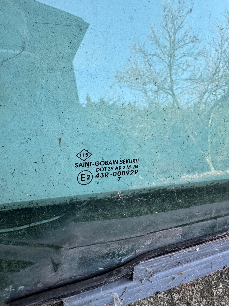 Renault kangoo okno predni spolujezdec - 2