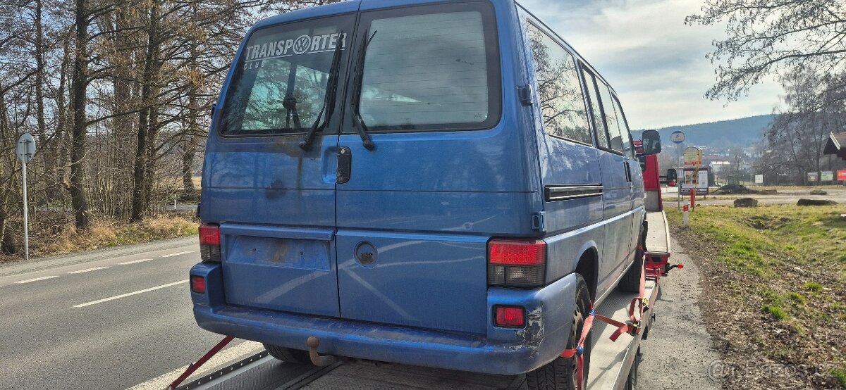 Vw caravelle 111 kw kod AHY - 2