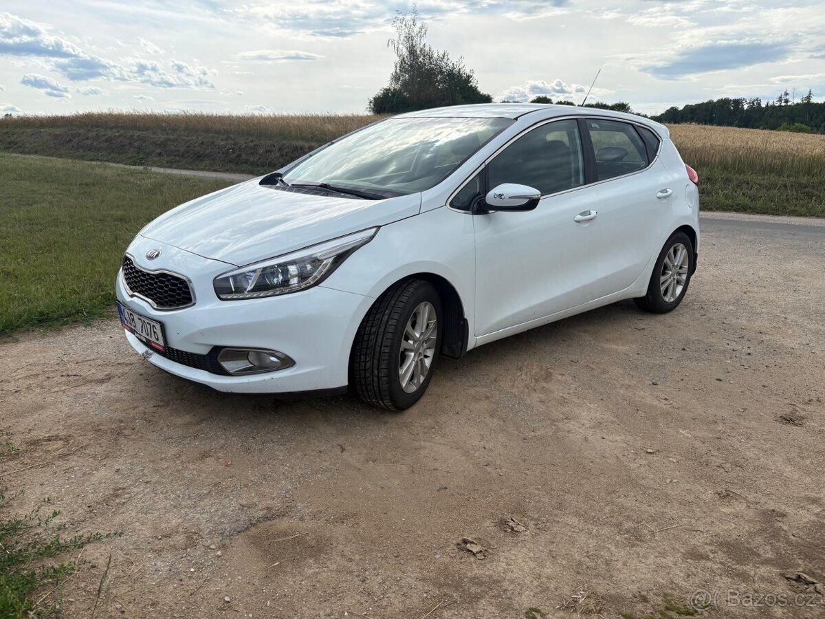 Kia ceed 1.4 CCTV - 2