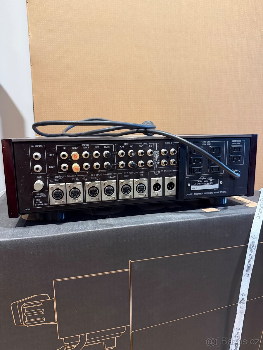 Accuphase C-260 - 2