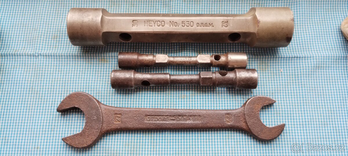 Nářadí starožitné,dosud funkční - 2