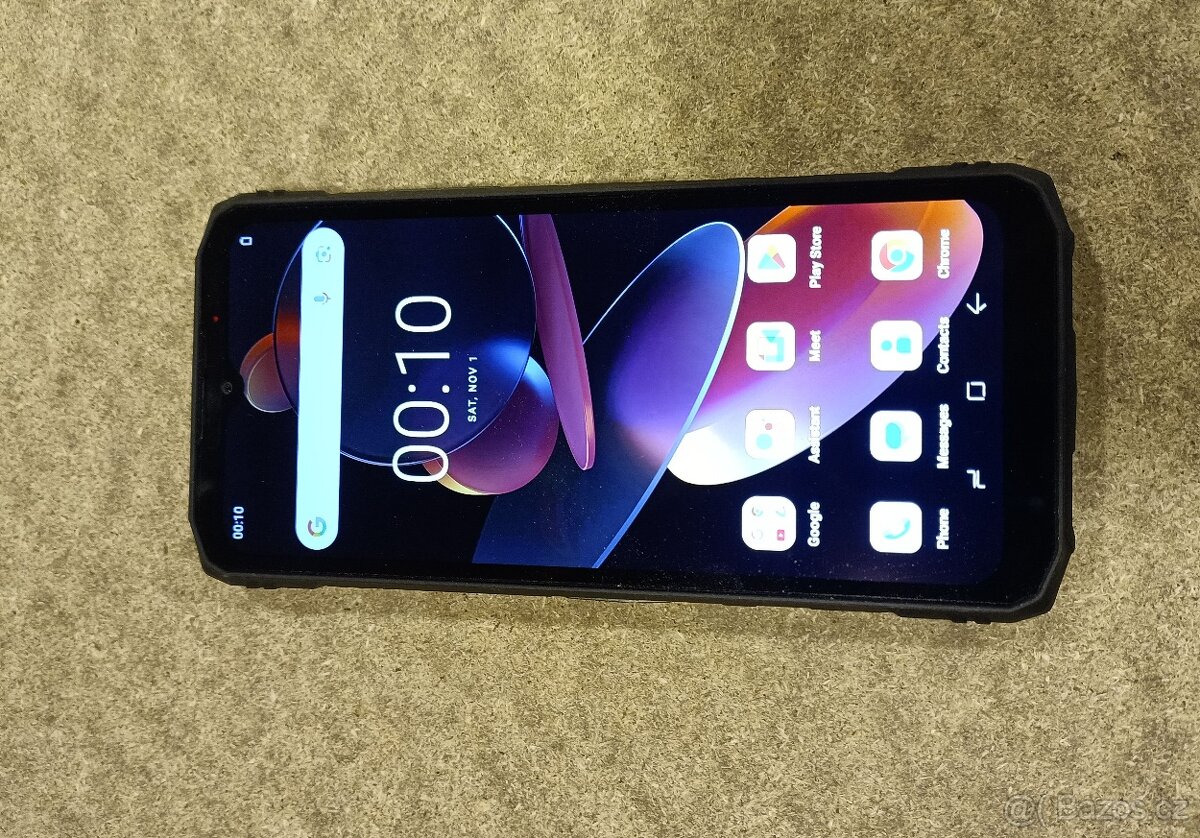 Odolný telefon DOOGEE Blade 10, 3 měsíce starý - 2