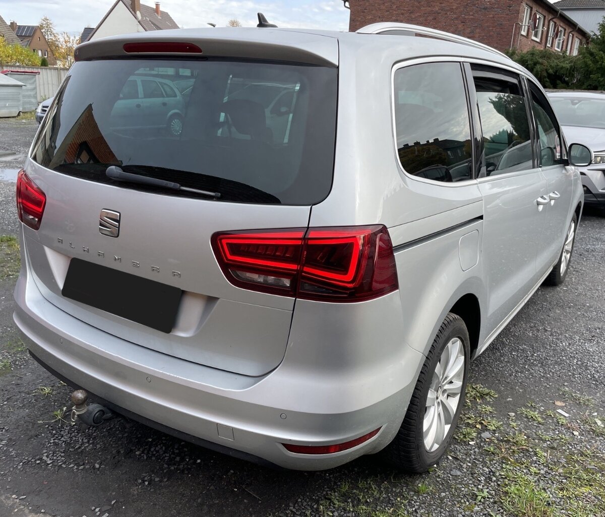 Seat Alhambra Style 2.0 TDI 110KW 2 maj serv kniha 7 míst - 2