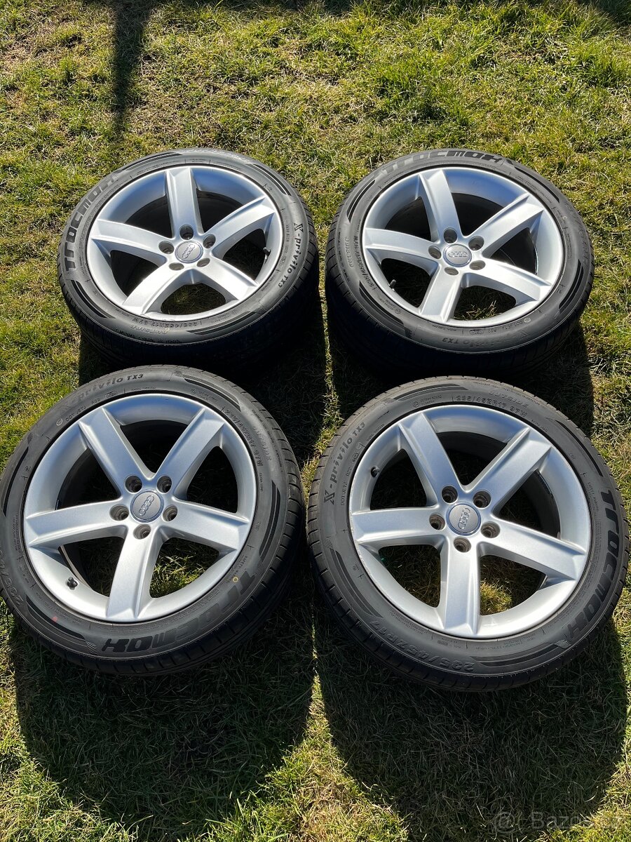Alu kola Audi R17 7.5J ET28 pneu 235/45 - 2
