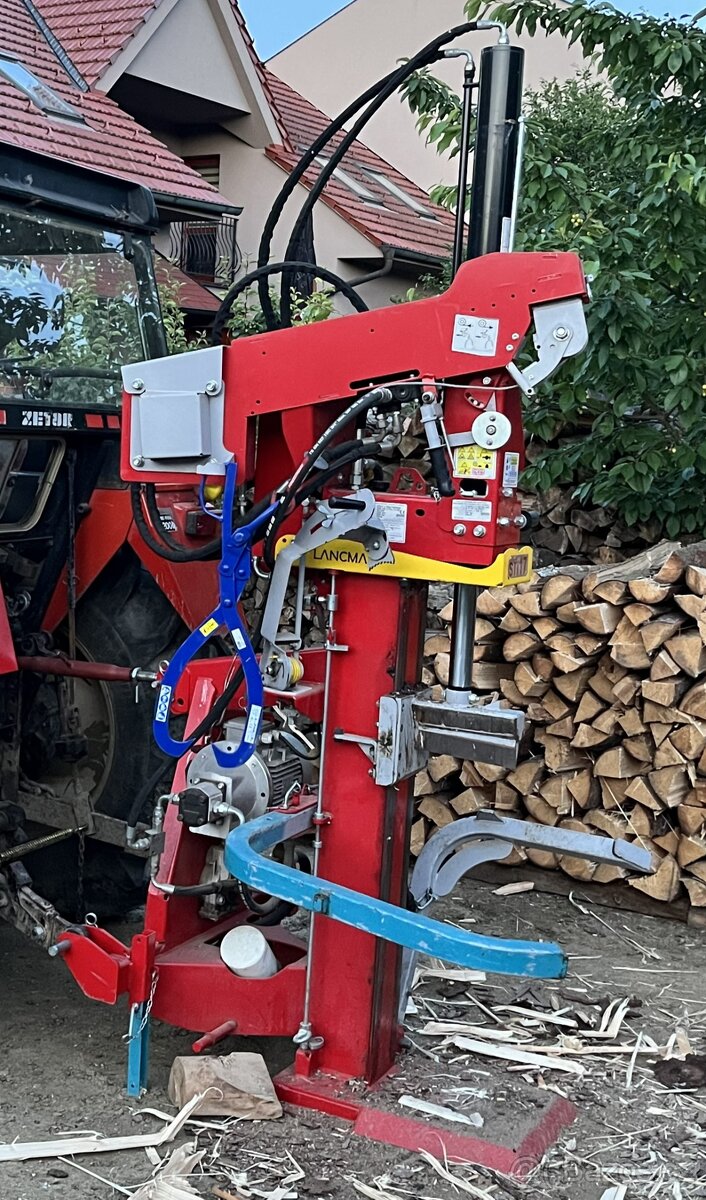 Štípačka na dřevo - 2