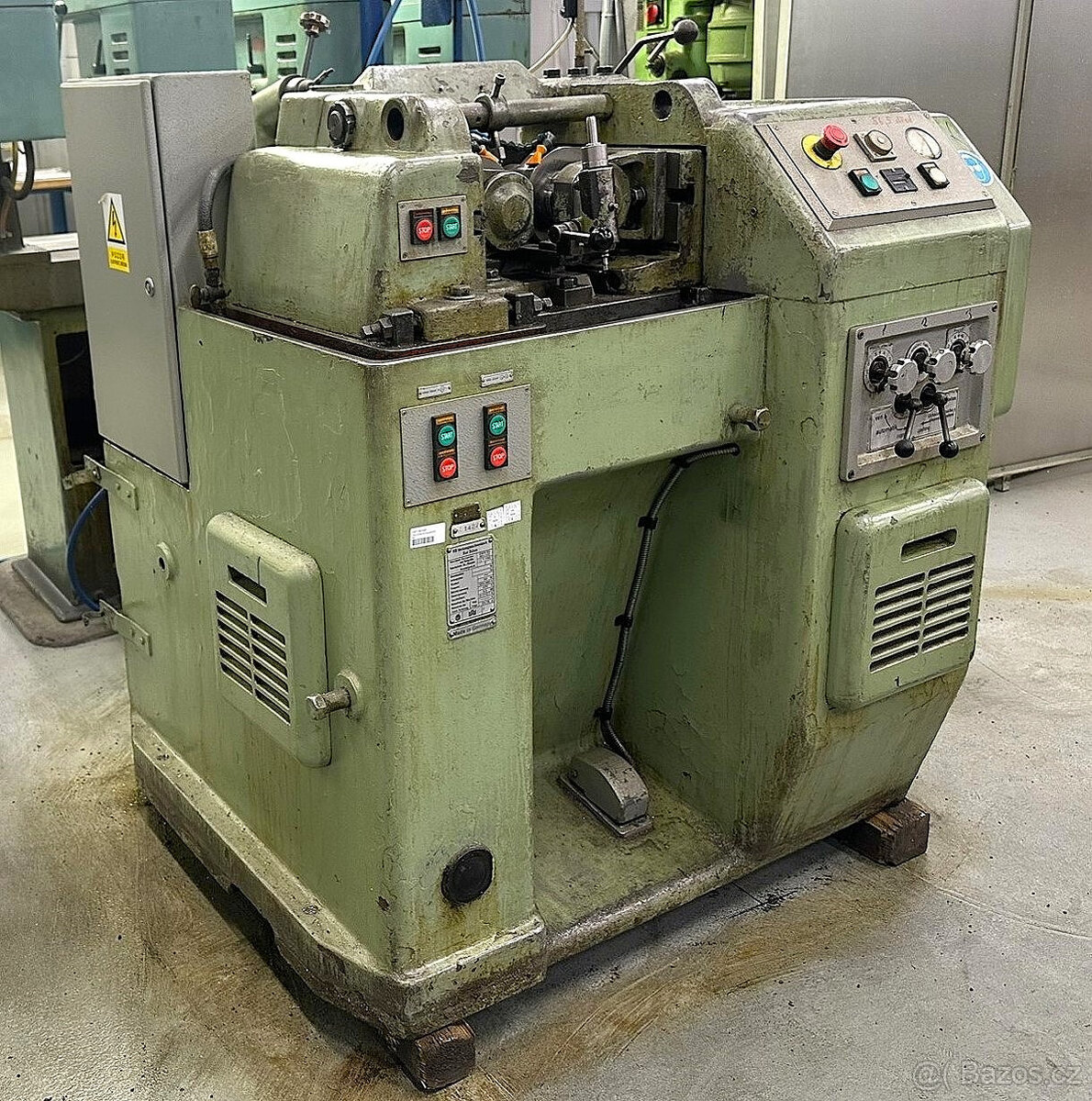 Válcovačka závitů GWR 80 - 2