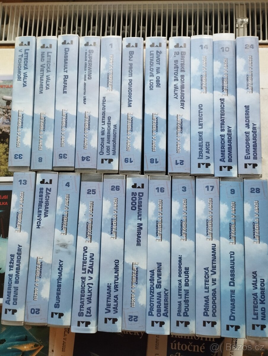 VHS videokazety 28ks letadla v akci original - 2