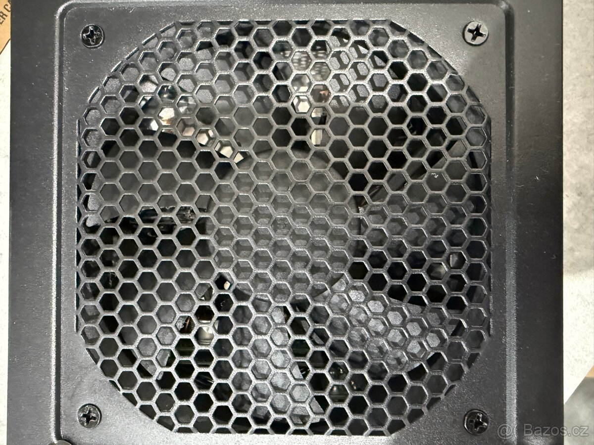 Zdroj Seasonic Core GM 650 Gold - 2