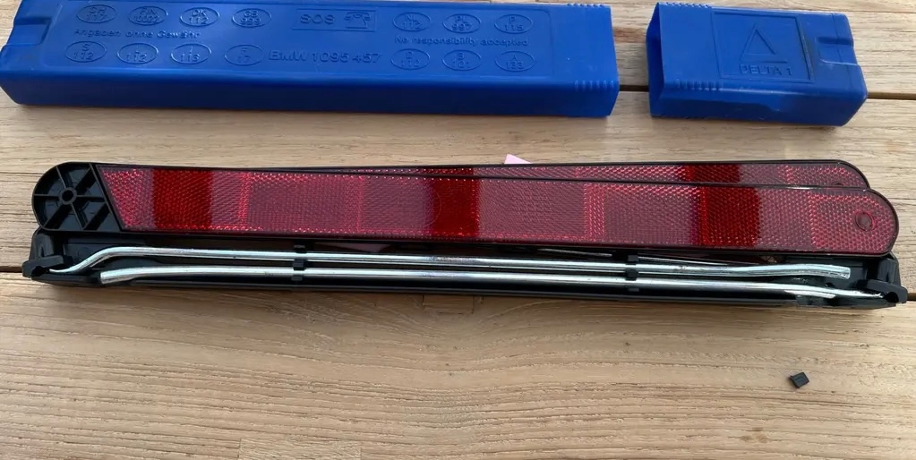 BMW (Mini Cooper) - Výstražný trojúhelník - 2