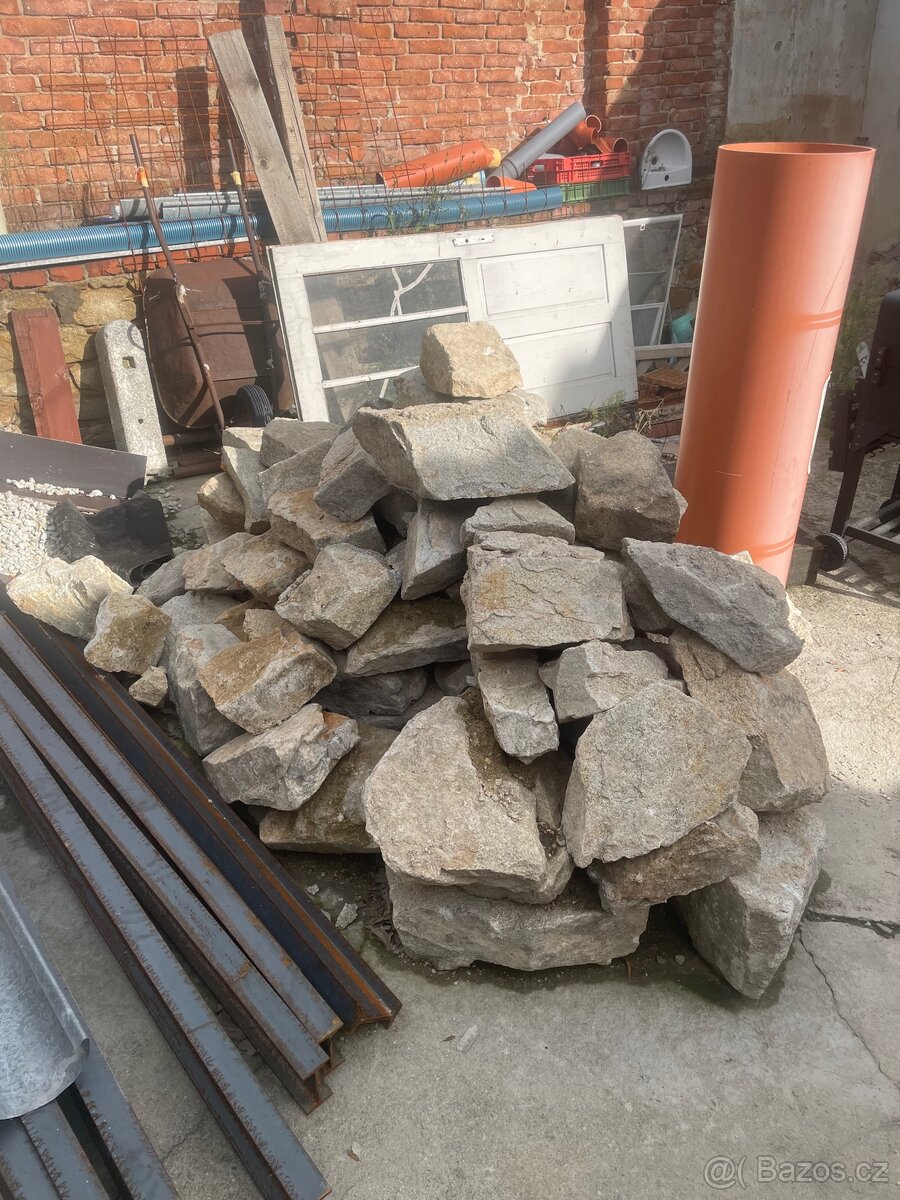 Kameny za odvoz - 2