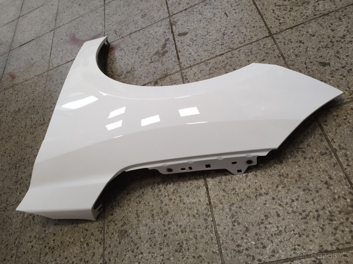 Corsa F přední blatník - 2