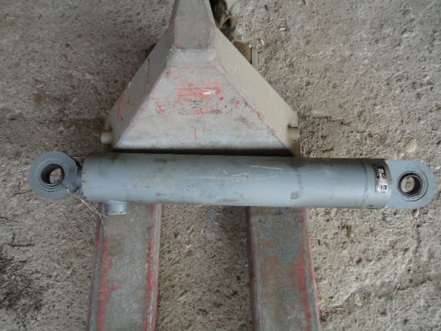 Hydraulický válec HV110/55/500 - 2