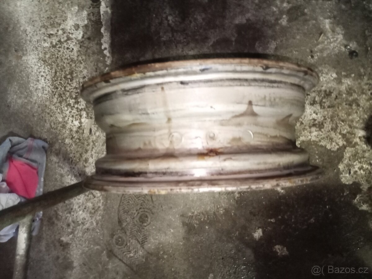 Plech disk R13 , Škoda 105/120 - 2