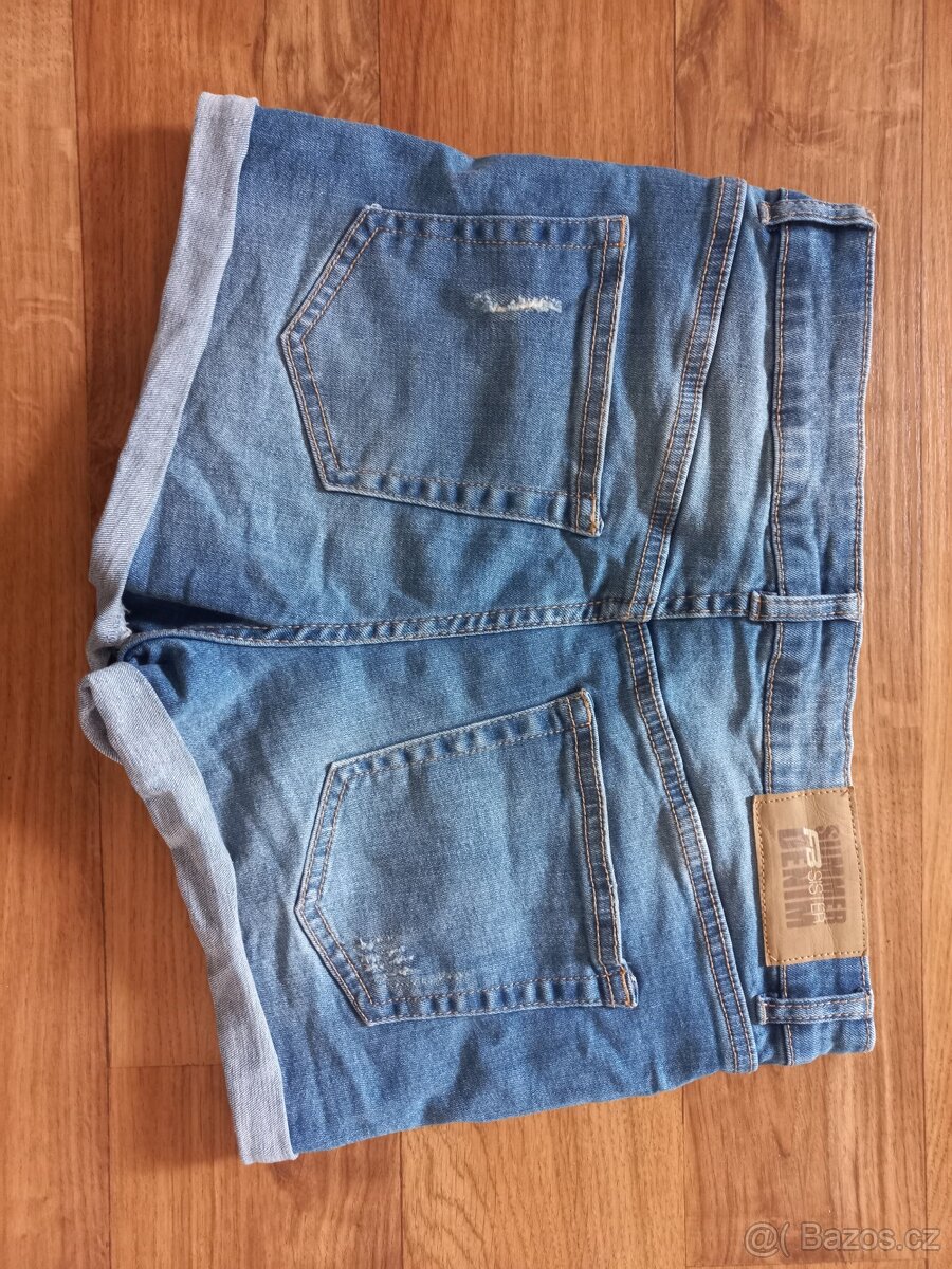 Dámské riflové kraťasy vel. S - 2