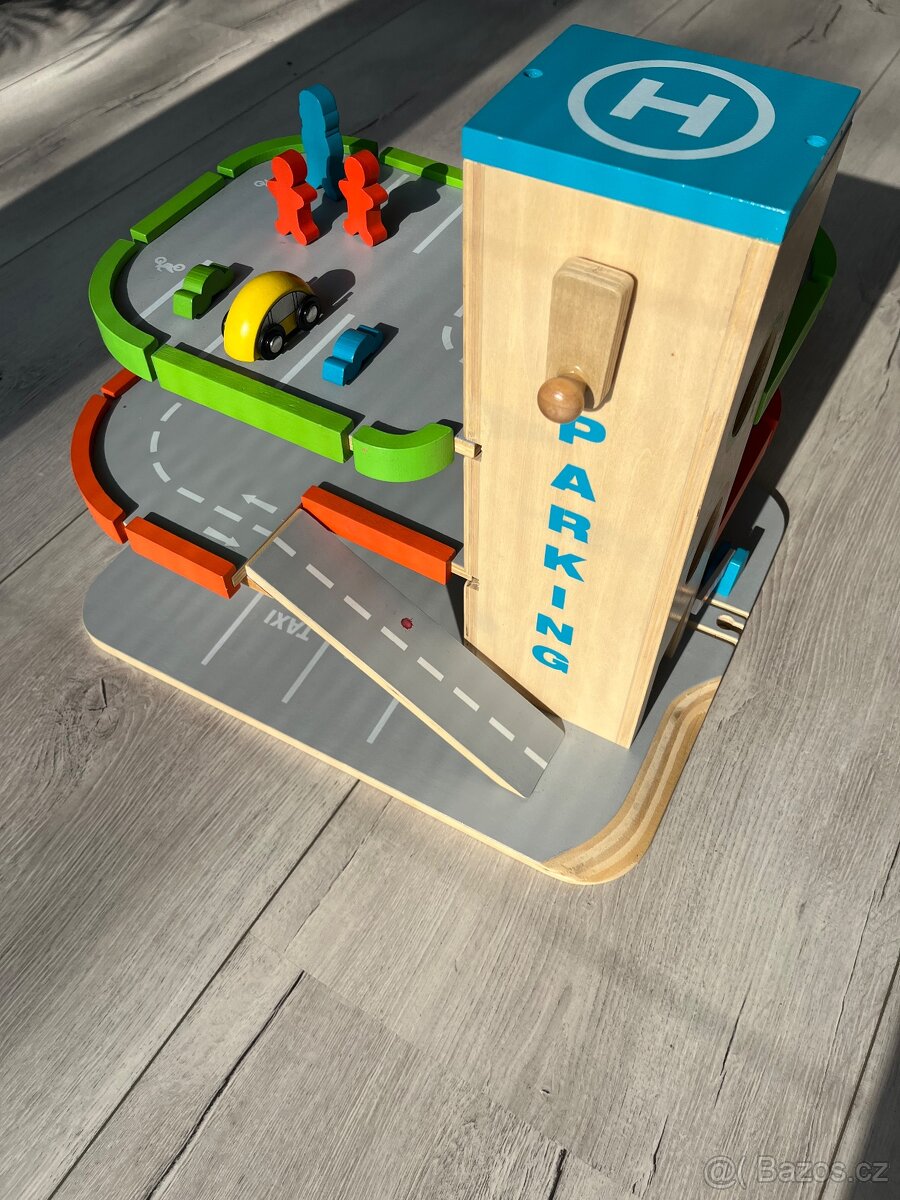 Dětské dřevěné parkoviště dřevěná garáž - 2