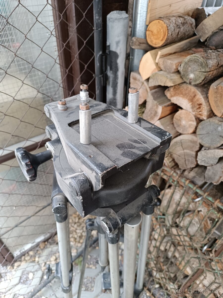 Velký filmový stativ - 2