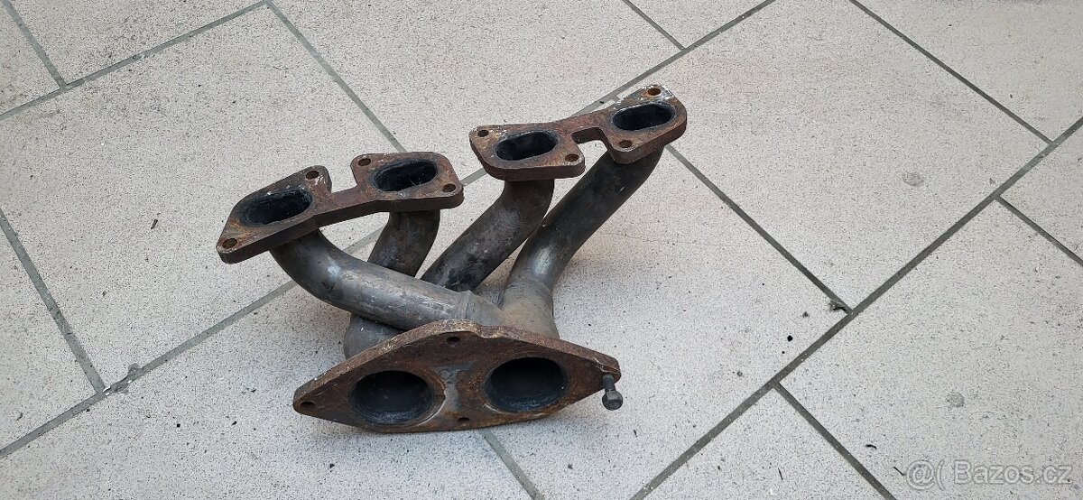 Kolena Alfa romeo 147 2.0 ts - 2