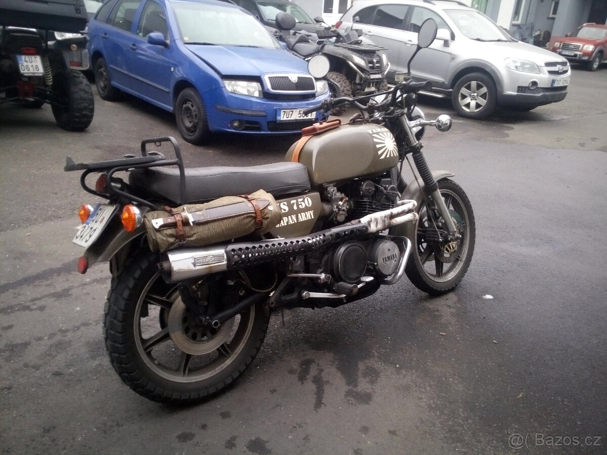 Yamaha XS 750 - 2