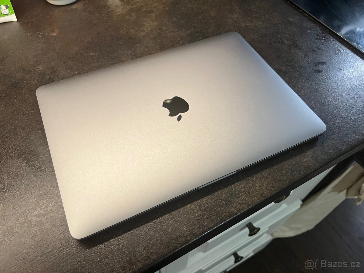 MacBook Pro 13 2018 i5 16GB Ram 1TB SSD - 2