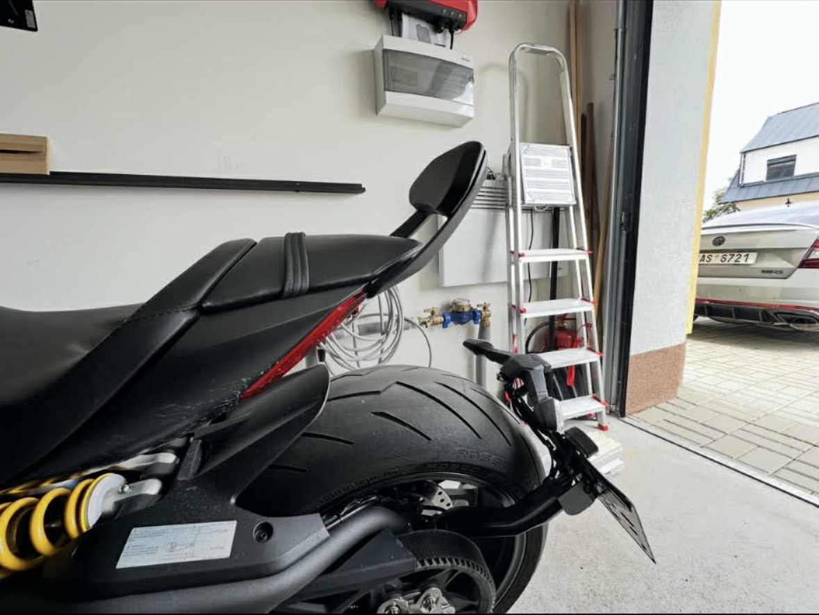 Sedlo Ducati XDiavel - 2