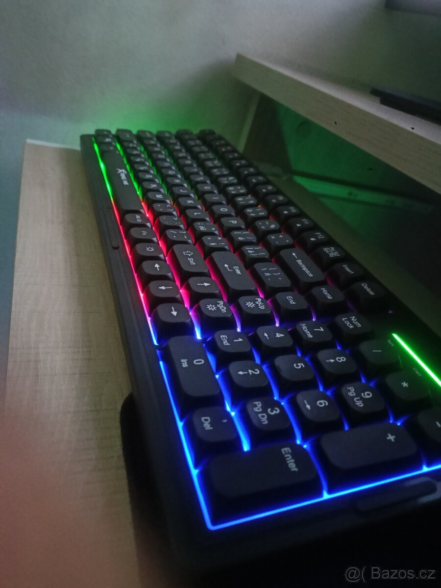 Herní klávesnice (rozbalená) - 2