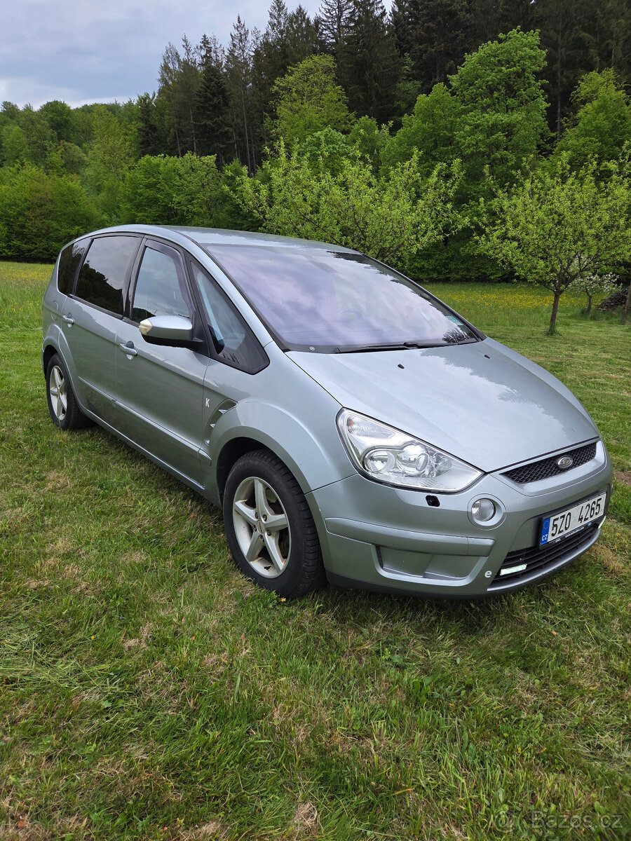 Ford S-MAX 2.2 TDCI 103 KW - 2