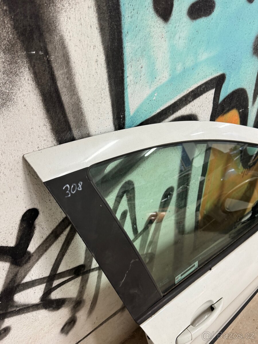 Peugeot 308, PP dveře - 2