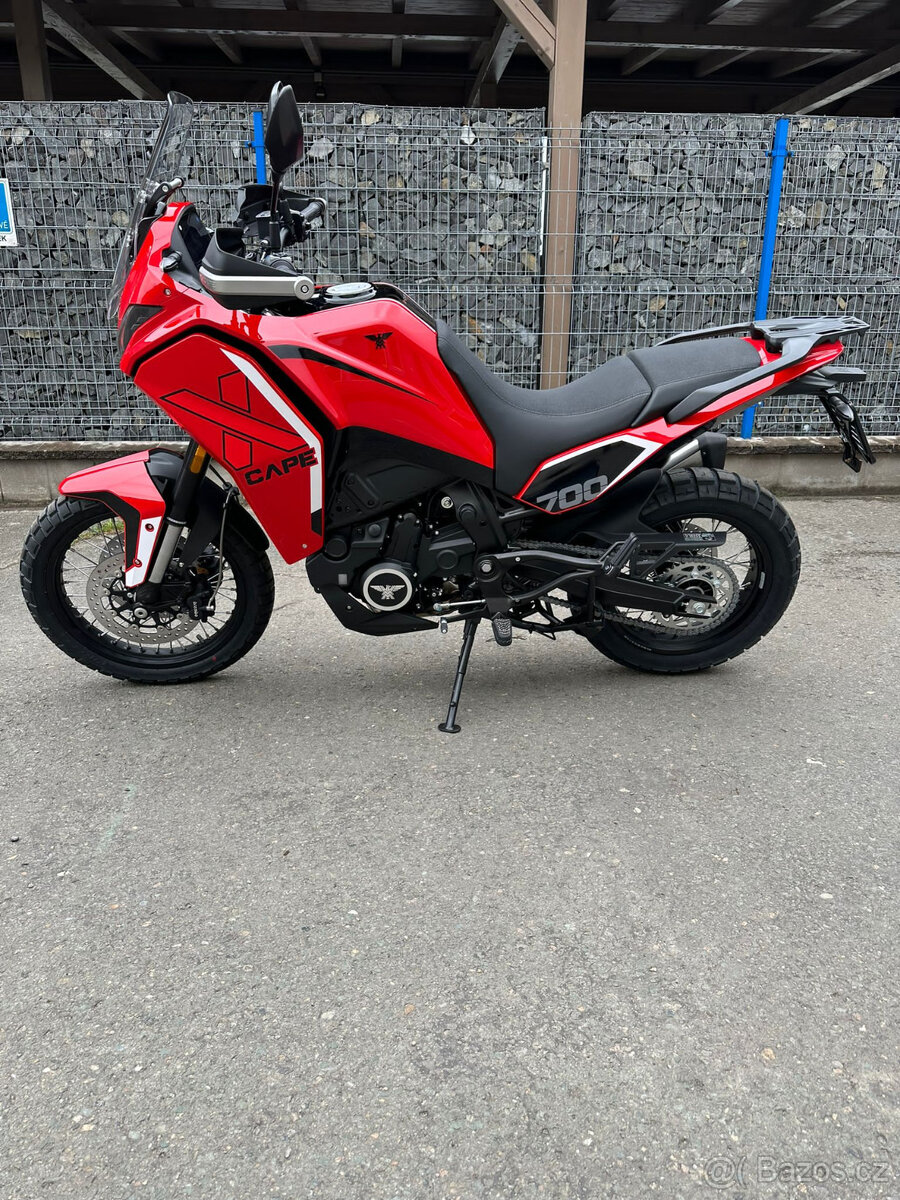 Moto Morini X-CAPE 700 červená drátěná kola - 2