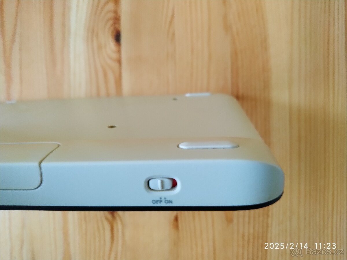 Bezdrátová klávesnice Logitech K400r - 2