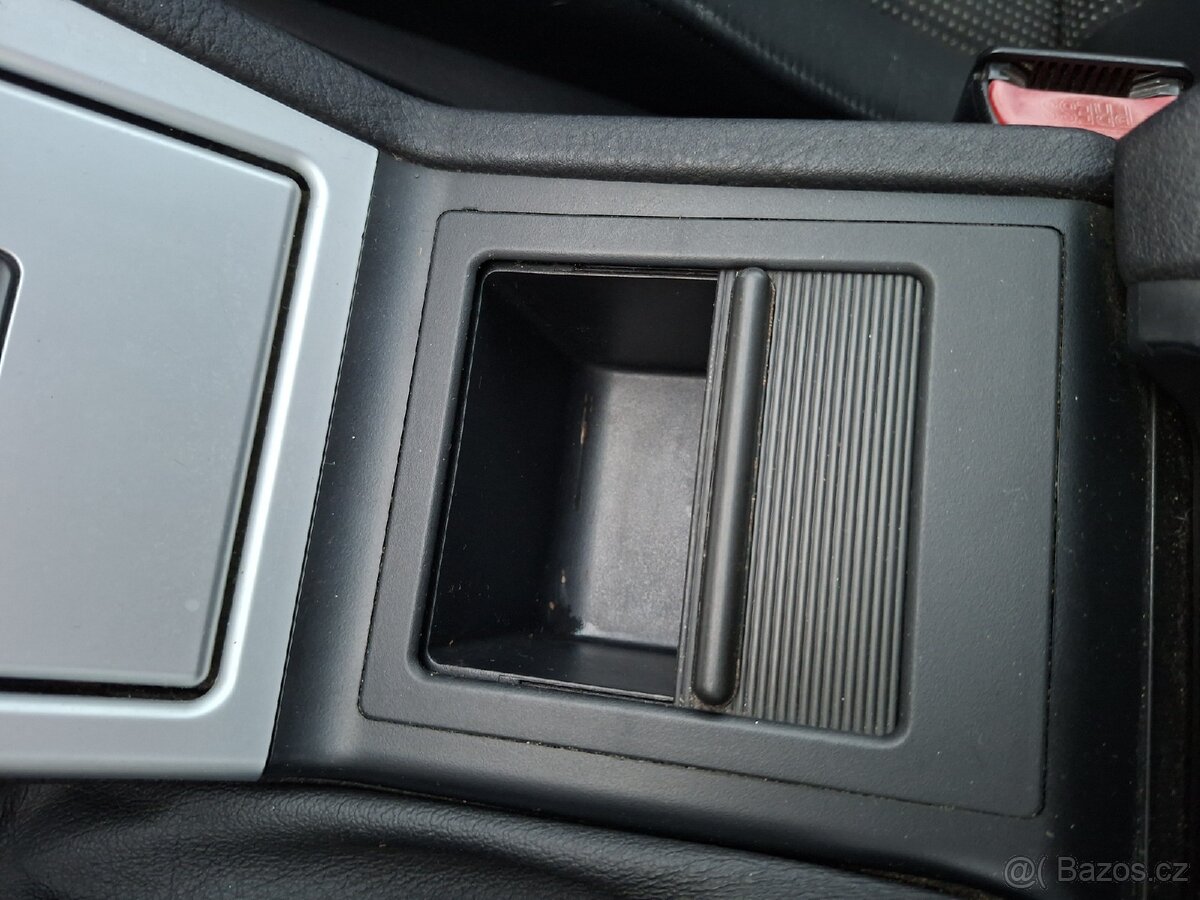 Stříbrný dekor interiéru BMW E39 - 2