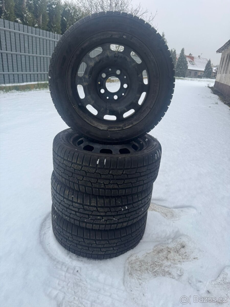 Sada zimních pneu s disky Mercedess B 15" - 195/50 r 15 - 2