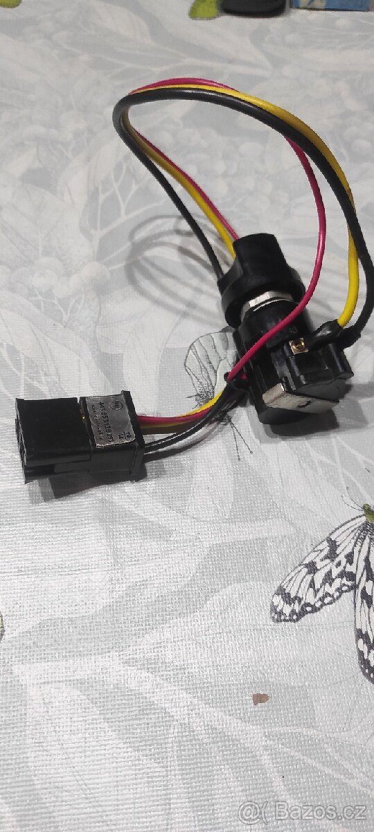 Spínač světel pro Škoda 105 / 120 - 2