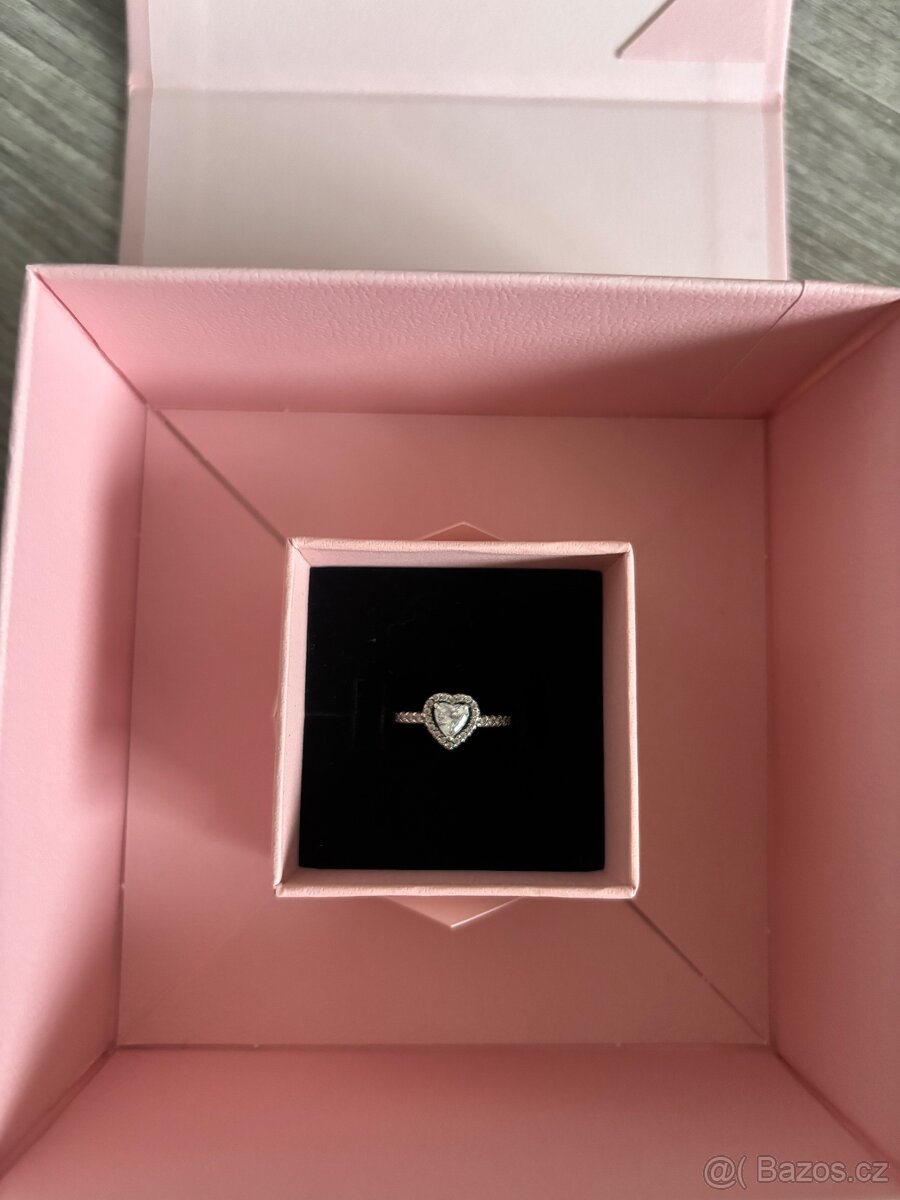 Pandora prsten srdíčko - 2