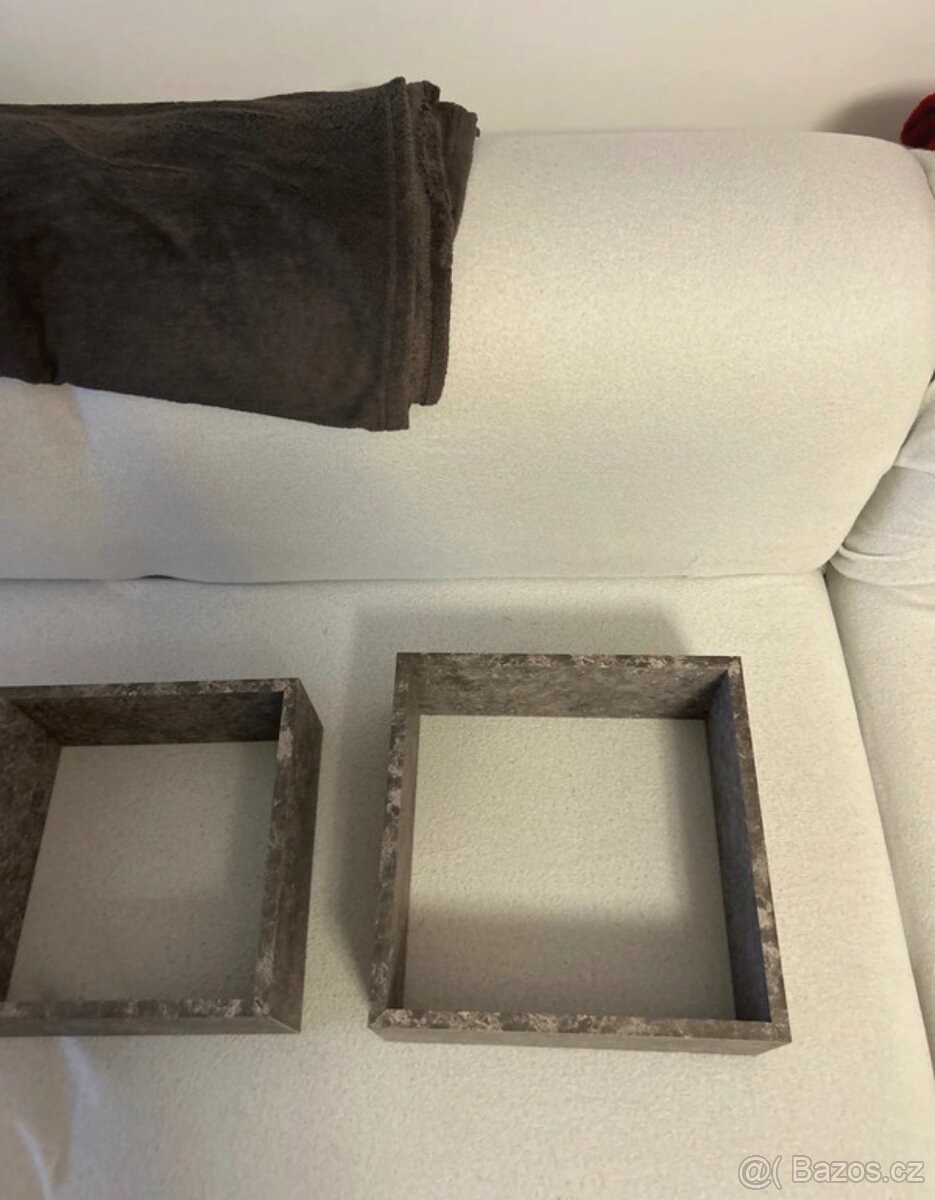 Poličkové boxy - 2