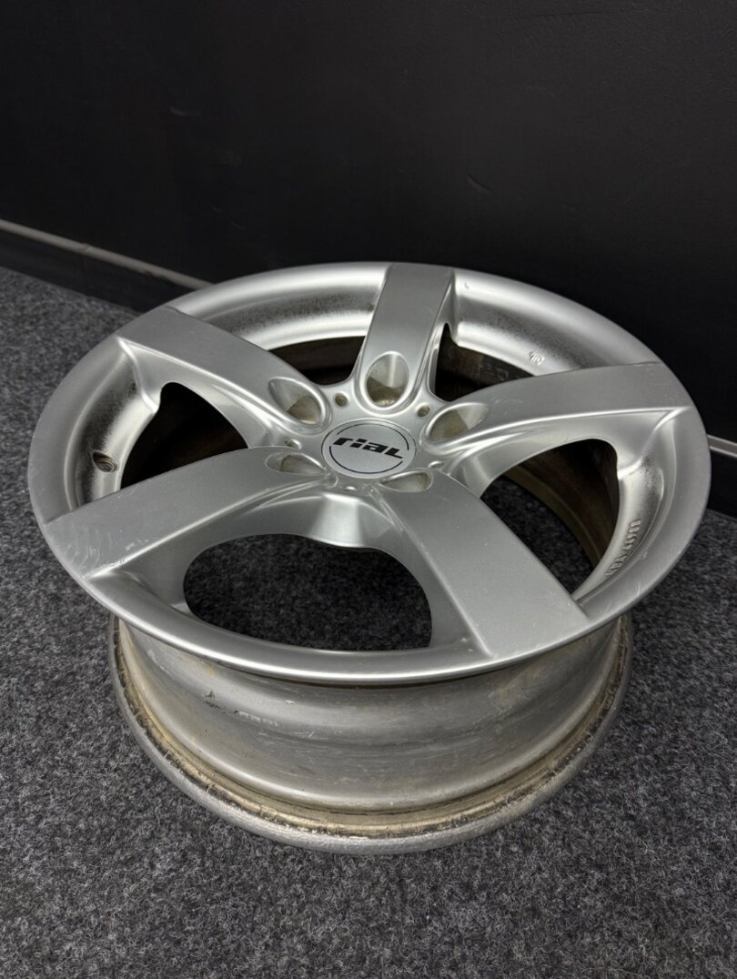 1x alu RIAL 5x120 16” - 2