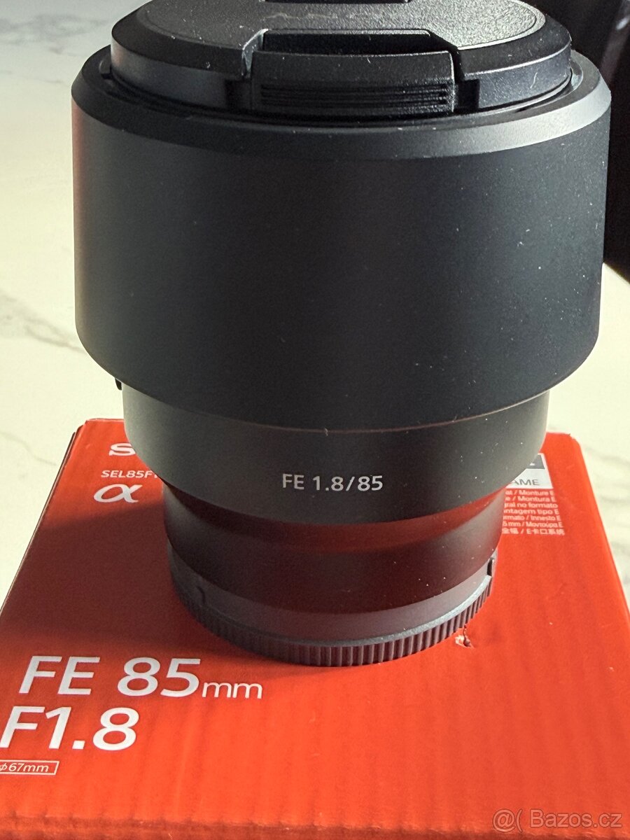 Sony E 85 f1.8 - 2