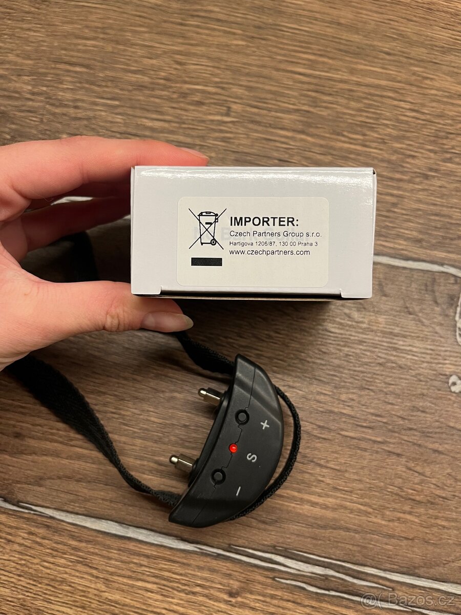 Protištěkací obojek PET853 - 2