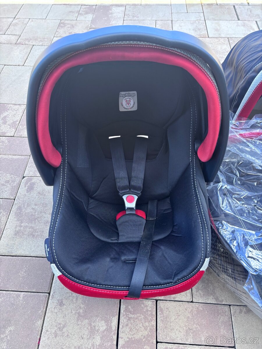Kočárek PegPérego - 2