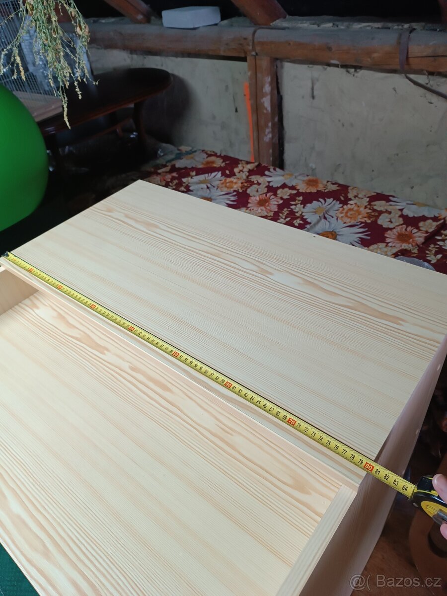 Počítačový stůl - 2