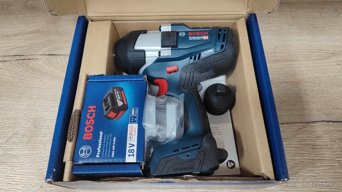 Bosch AKU rázový utahovák - 2