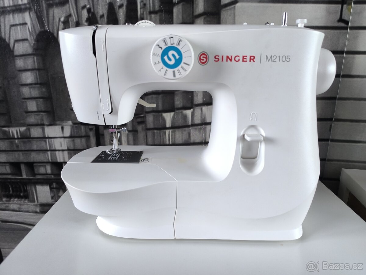Šicí stroj Singer M2105 - 2