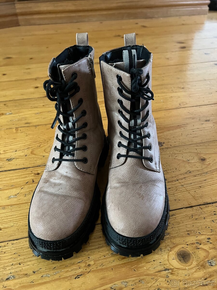 Dívčí boty vel. 36 - 2