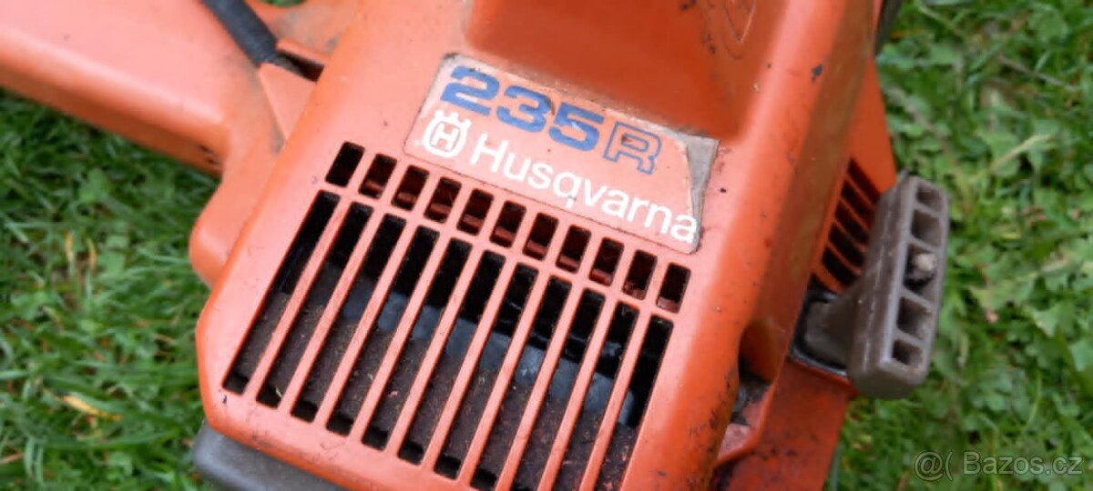Křovinořez Husqvarna 235R - 2