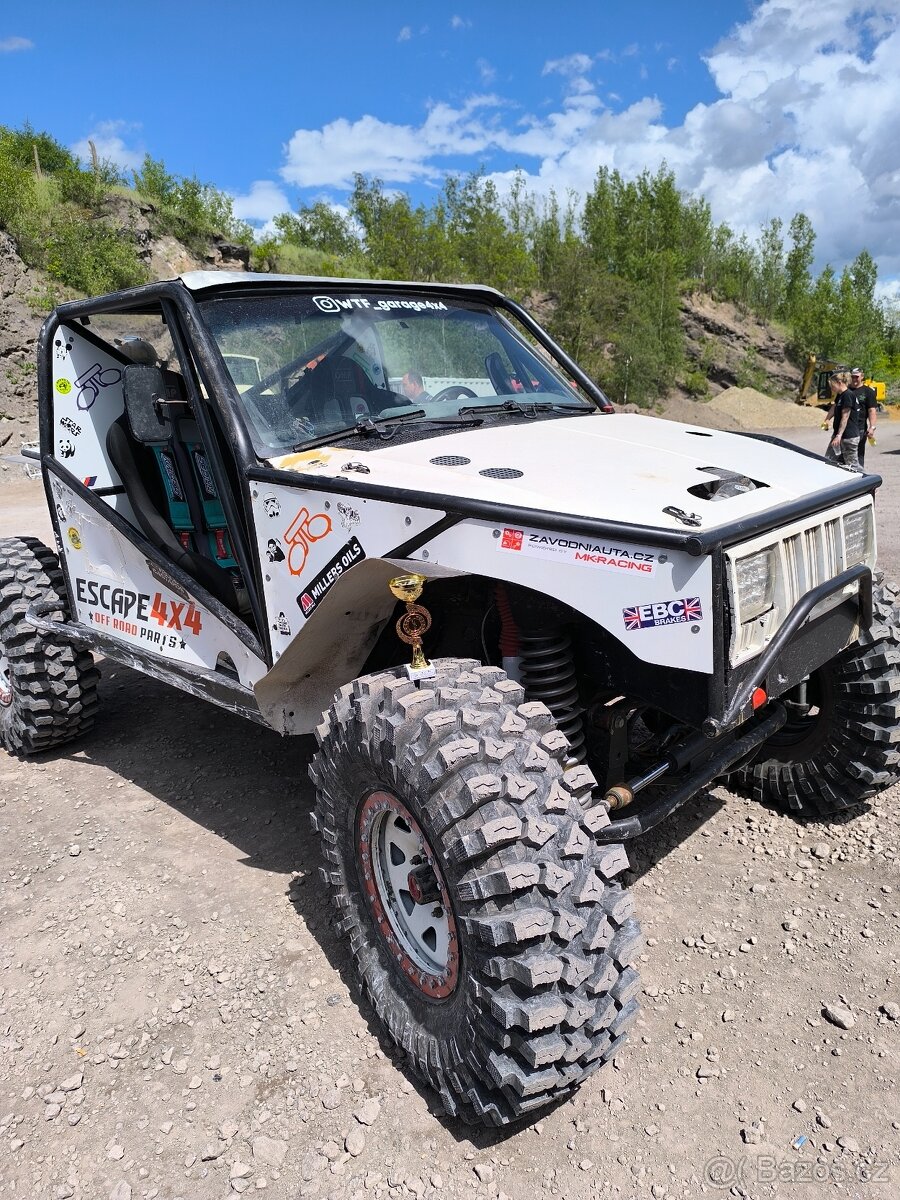 Offroad speciál Jeep