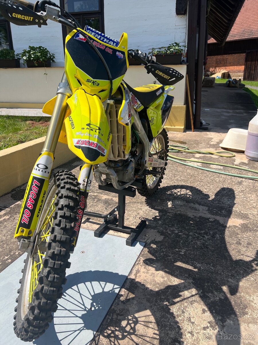 Suzuki RMZ-250