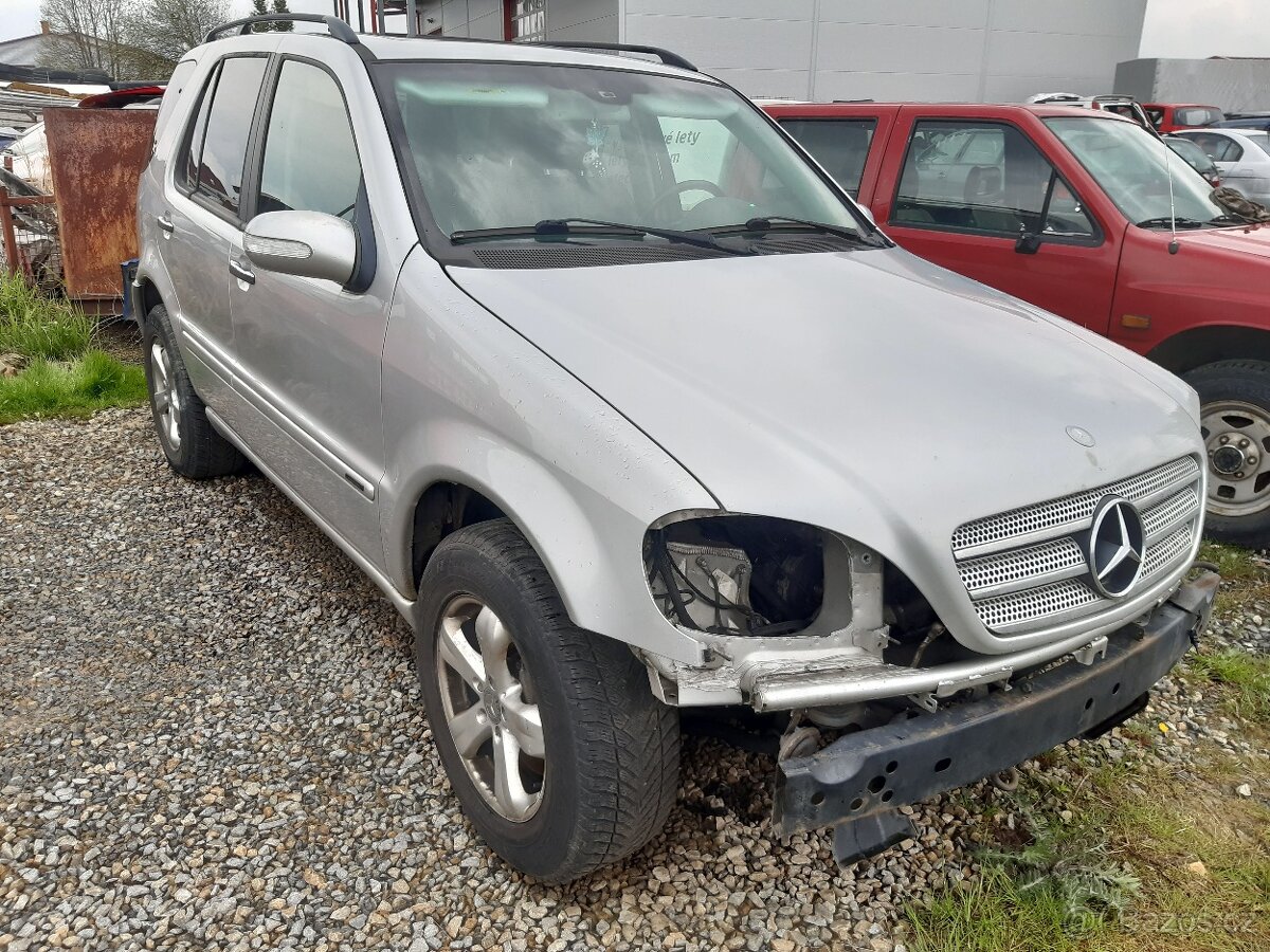 Mercedes ML 400CDI 184kW W163 2002 DILY z VOZU