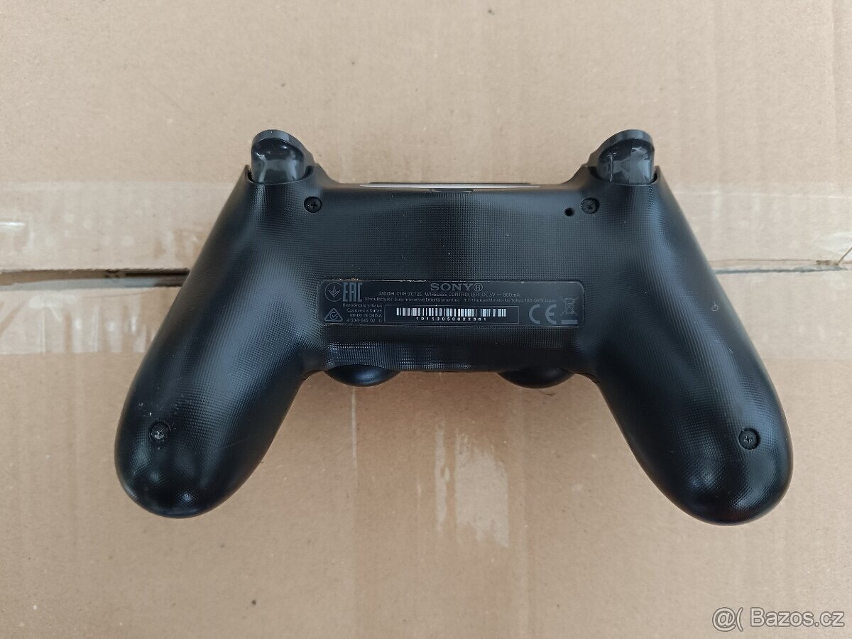 PS4 ovladač originál Dualshock 4 / PlayStation 4 - 2