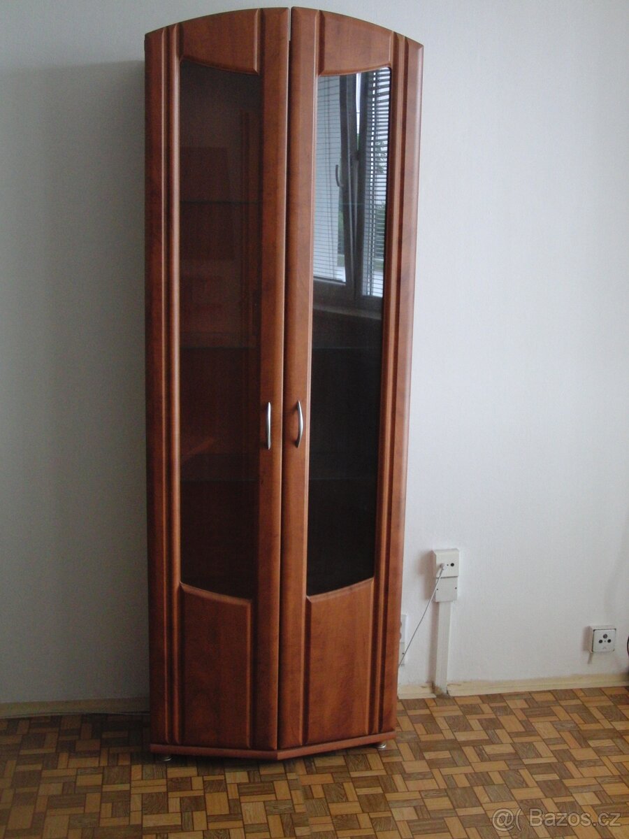 Obývací pokoj, pracovna. - 2