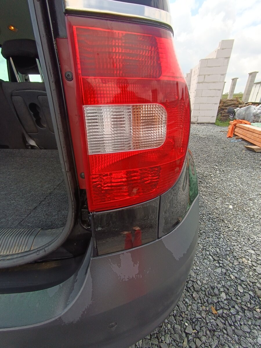 Zadní světlo, světla Škoda Yeti 2010 - 2